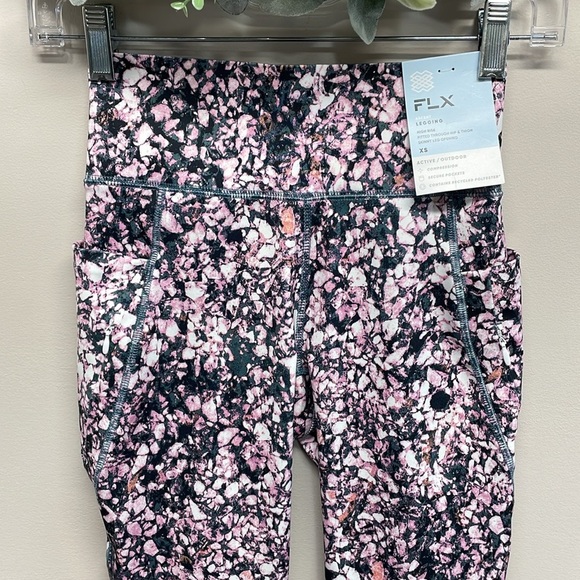 NWT FLX Ascent 7/8 Legging High Rise Lilac Mosaic Print XS - Picture 2 of 15